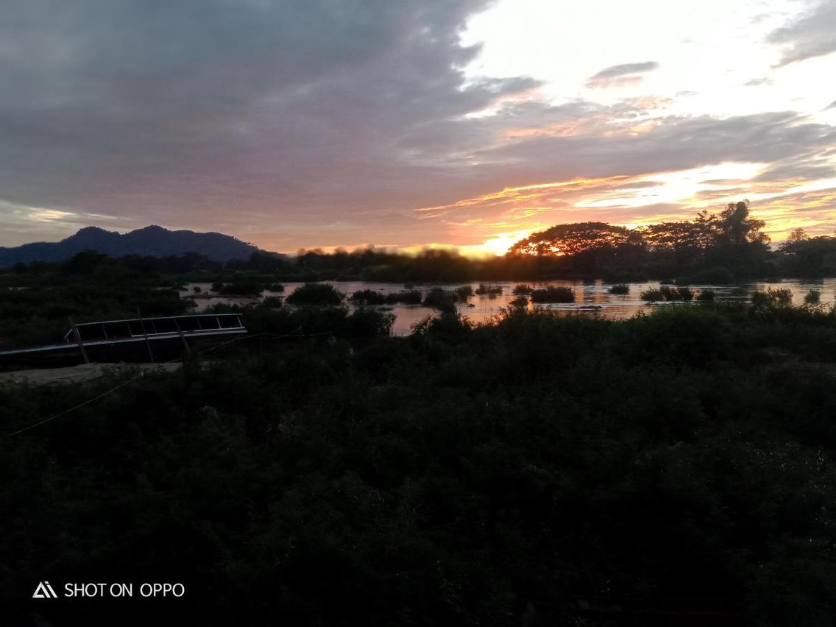 Sompong Sunset View Guest House Don Det Exterior photo